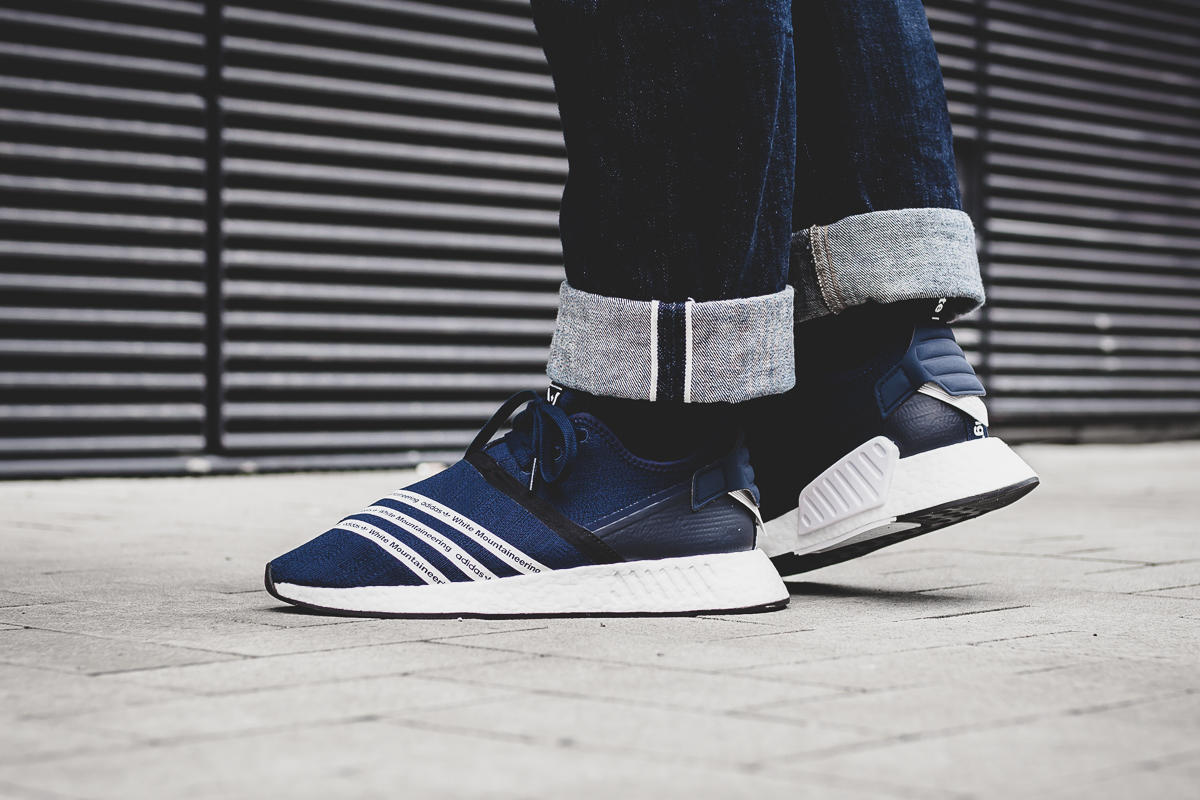 adidas nmd r2 collegiate navy