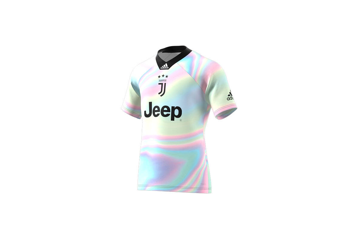 adidas Originals Juventus EA Jersey