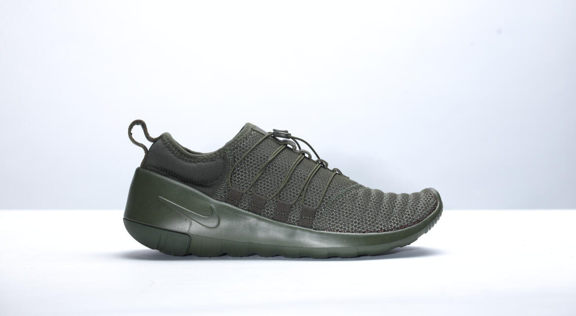 Nike PAYAA PREM QS "CARGO KHAKI"
