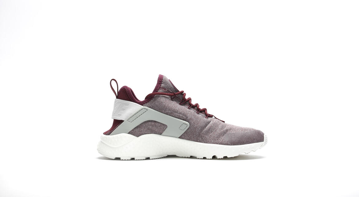 Nike W Air Huarache Run Ultra Se "Night Maroon" - Image 3