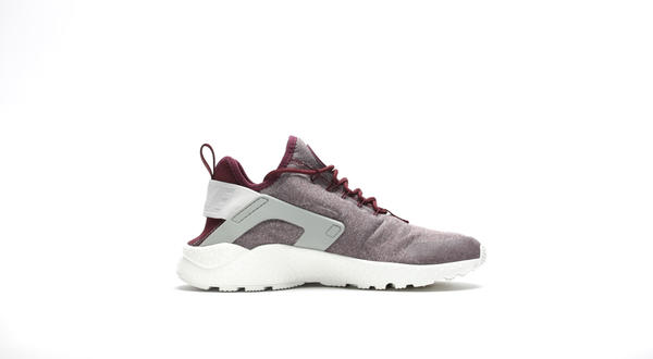 Maroon huaraches outlet ultra