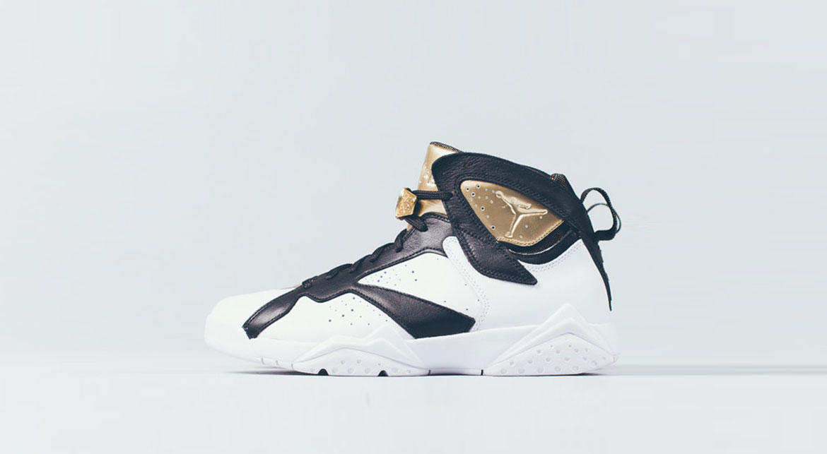 Air Jordan 7 Retro Champ Pack " White Gold"