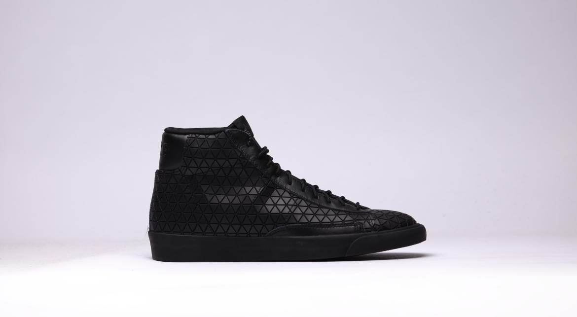 Nike Blazer Mid Metric QS