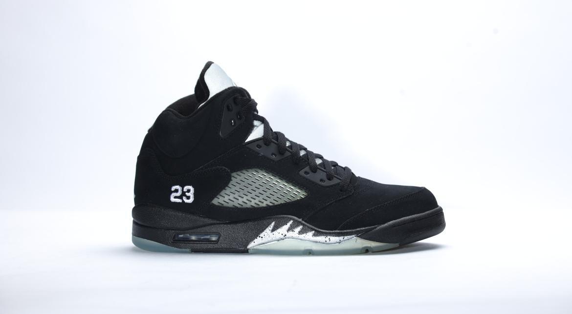 metallic jordan 5 2011
