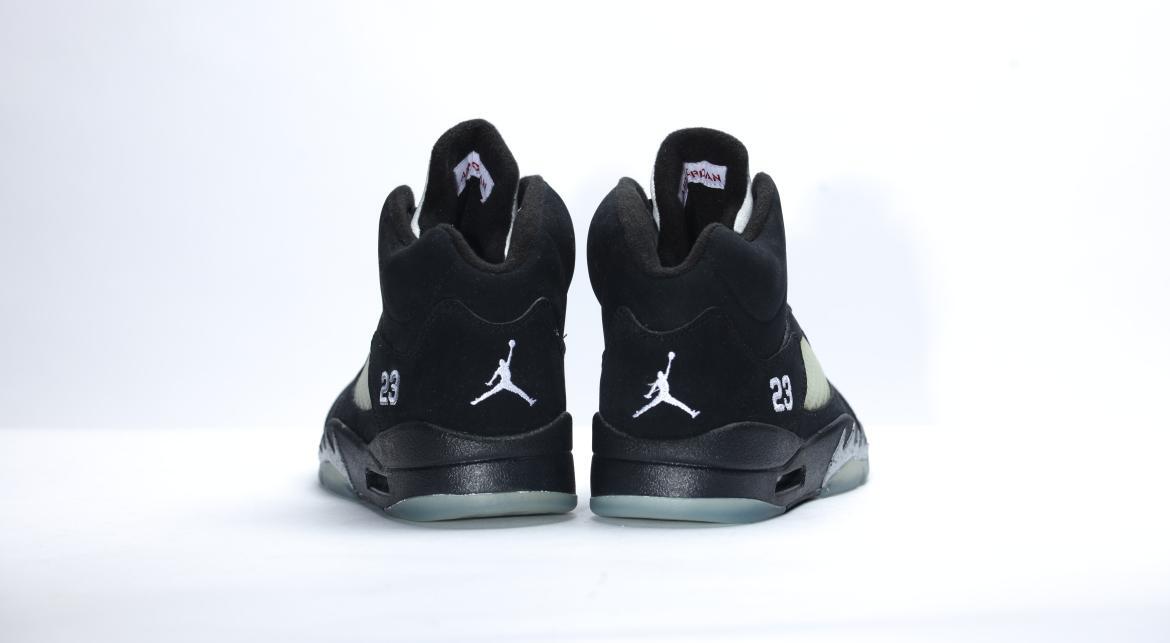 Nike AIR Jordan 5 Retro Mens 136027-010 (15, Black/Varsity RED-Metallic Silver) Air Jordan 5 Retro  main image 4