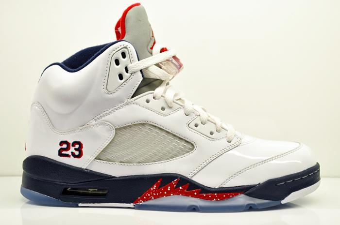 Jordan 5 white outlet and red