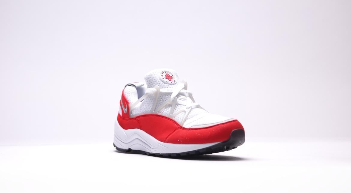 Nike Air Huarache Light 'University Red' - Image 3