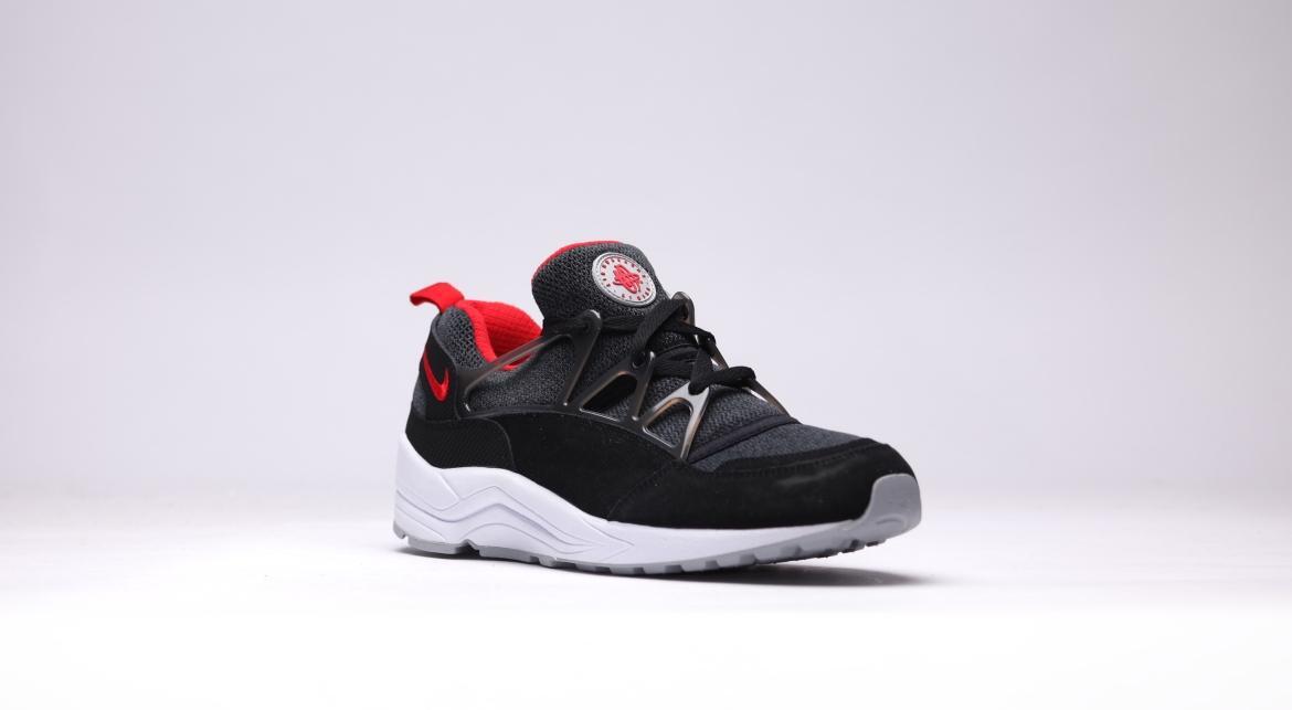 nike air huarache light black