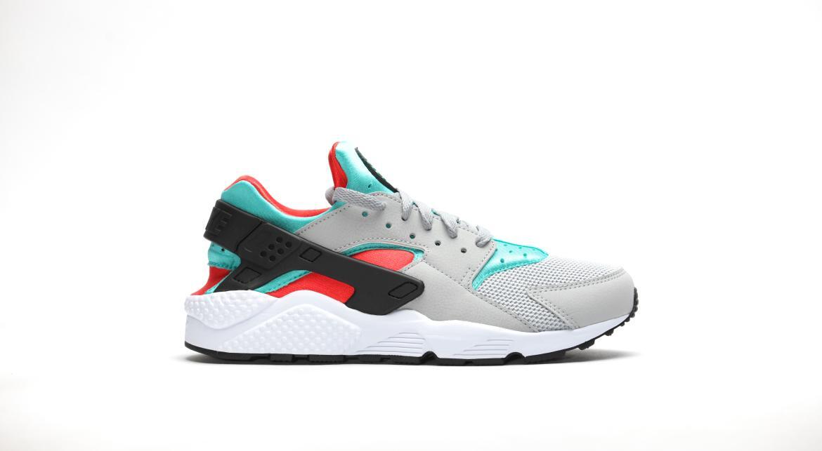 nike huarache flt