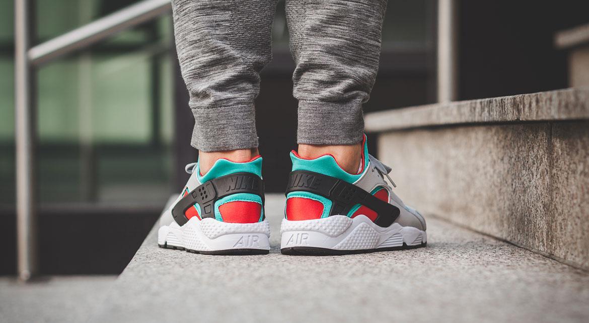 air huarache 5.5 kids silver