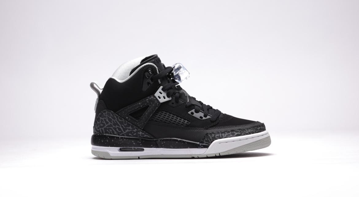 jordan spizike bg black