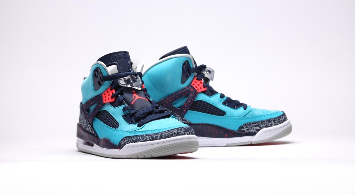 jordan spizike turquoise