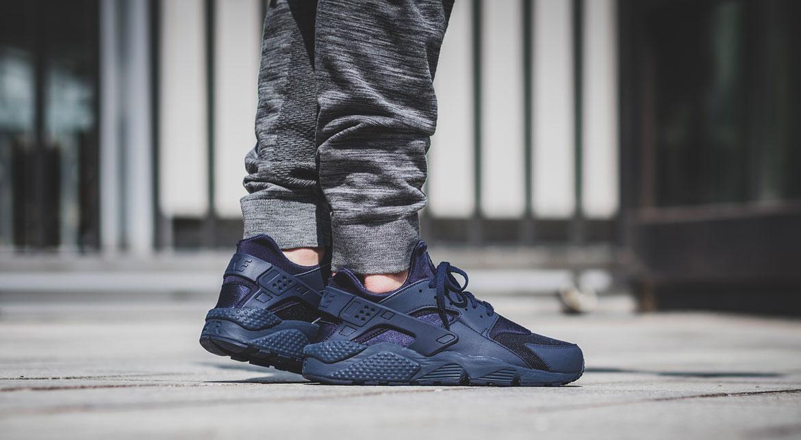 all blue huaraches mens