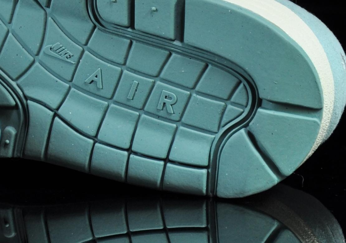 Nike Wmns Air Max 1