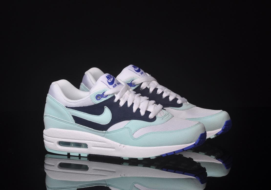 nike air max 1 mint