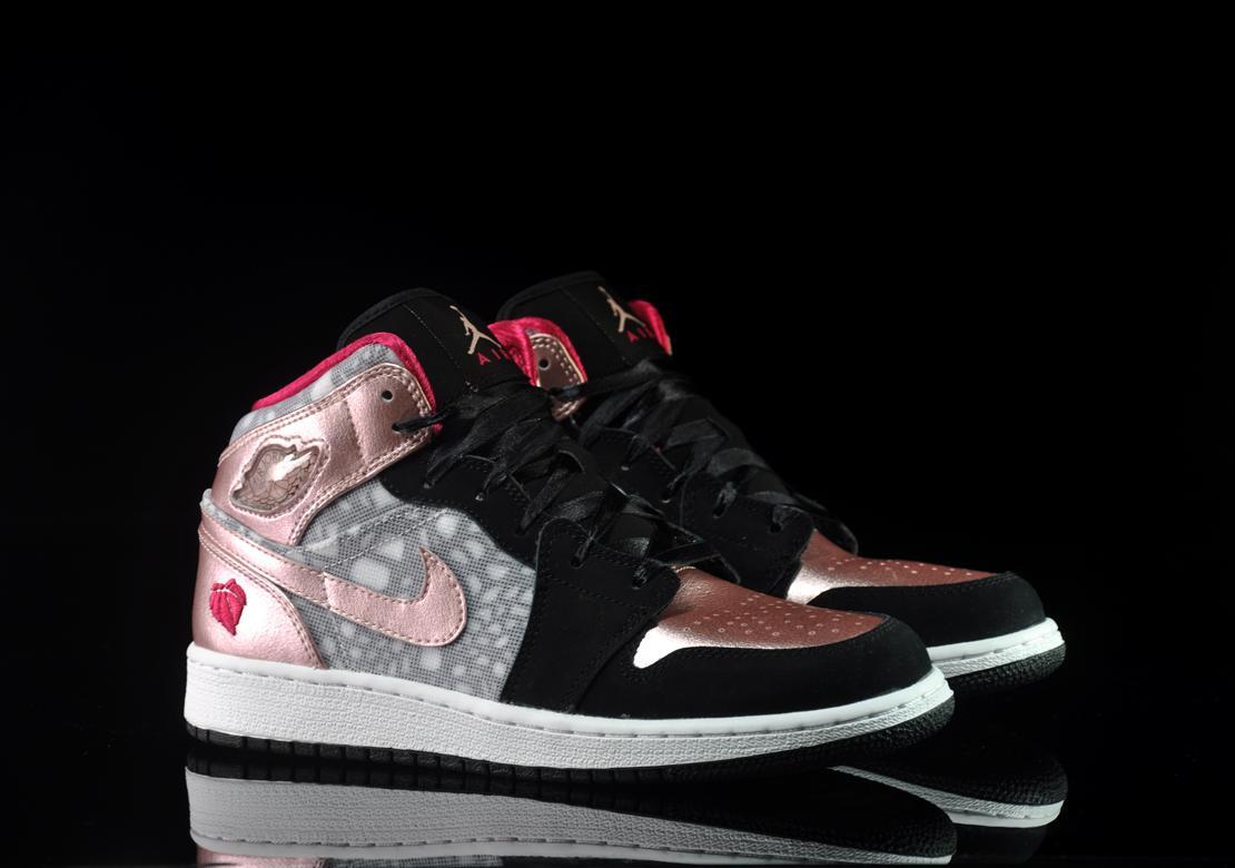 Air Jordan Girls 1 Phat