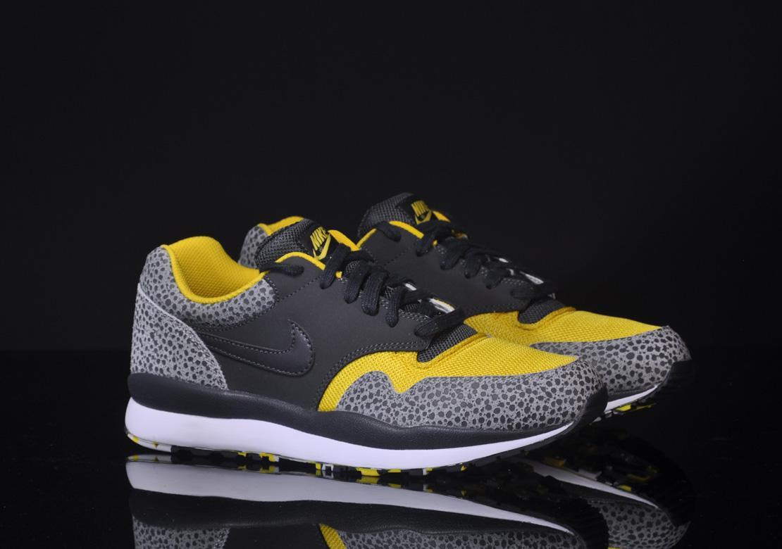 Nike Air Safari LE | 371740-071 | AFEW STORE display picture 3