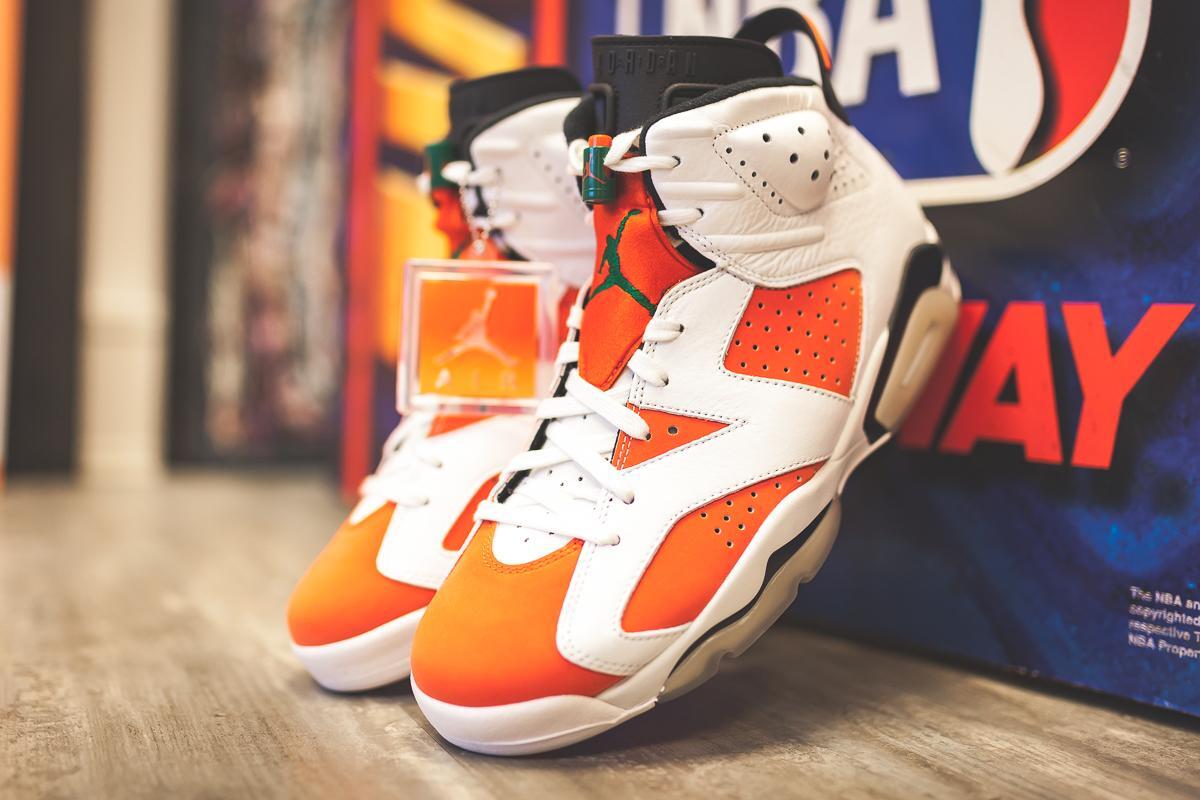 Air Jordan 6 Retro Gatorade Like Mike 384664-145 Men’s US 12 White Orange Black Air Jordan 6 Retro Gatorade  main image 3