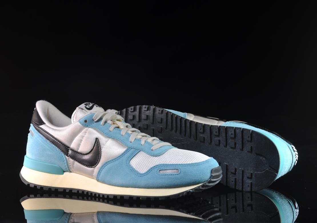 nike blue air vortex trainers