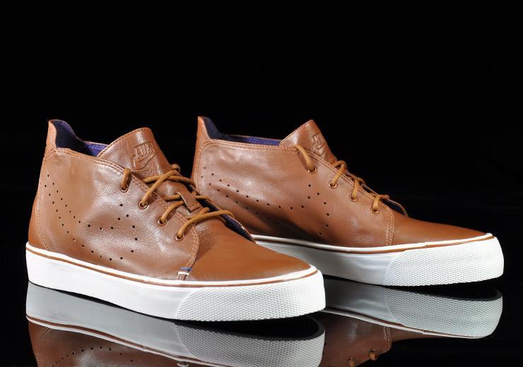 nike toki brown
