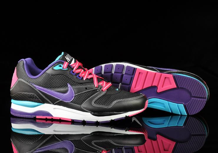 nike twilight runner