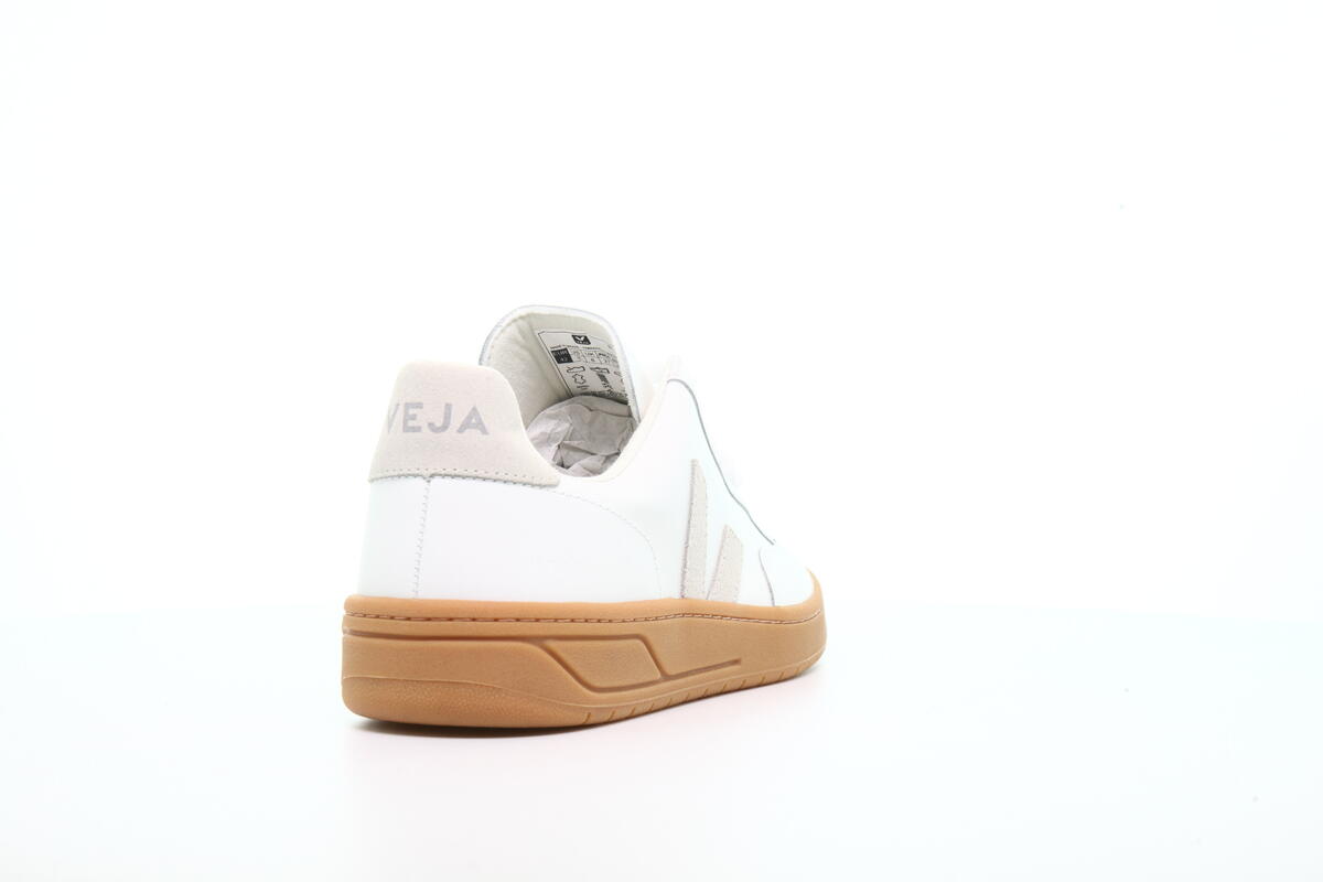 Veja V-12 "Natural" - Image 12