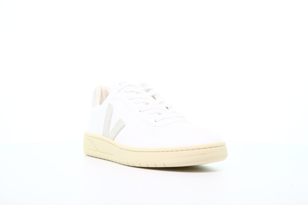 Veja V-10 Natural White - Image 9