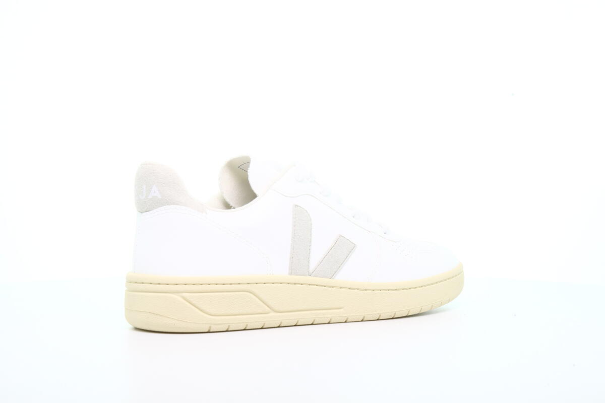 Veja V-10 Natural White - Image 13