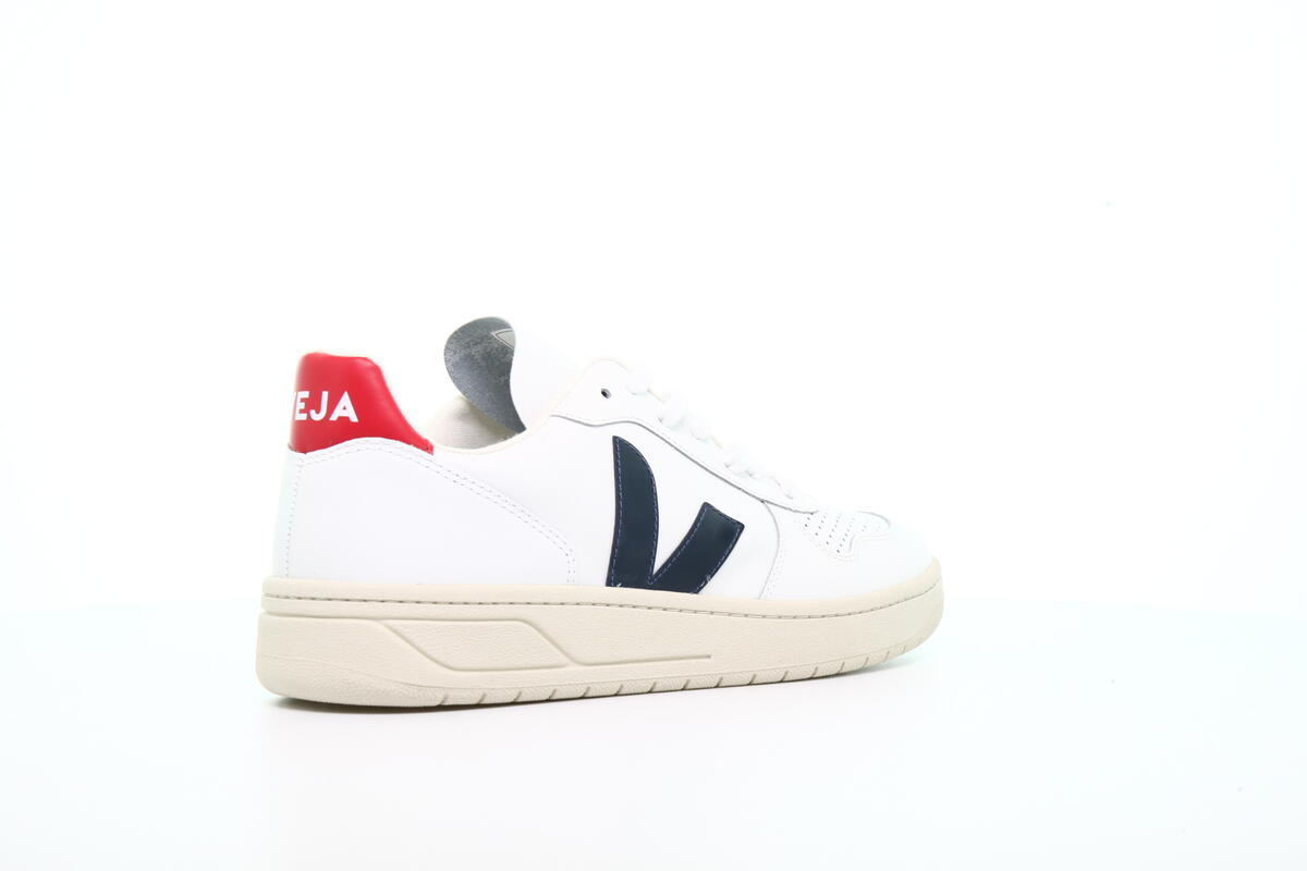 Veja V-10 Extra White / Nautico - Image 13