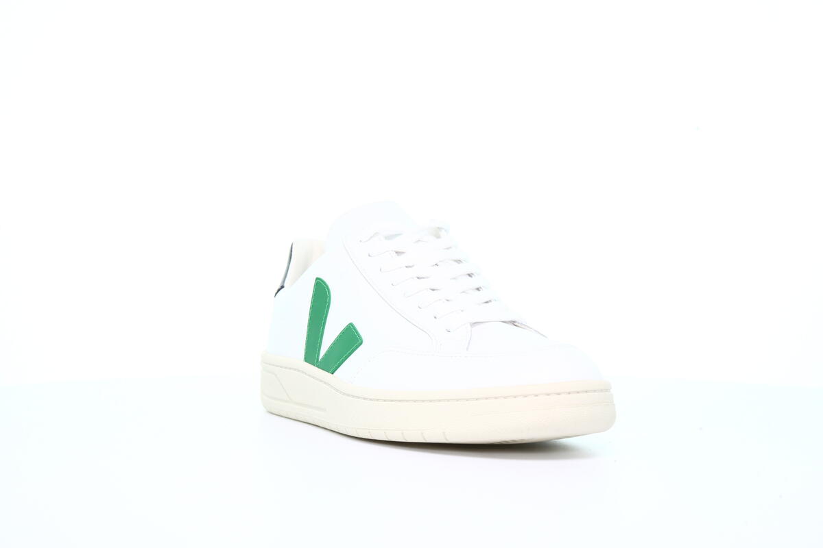 Veja V-12 "Emeraude" - Image 4