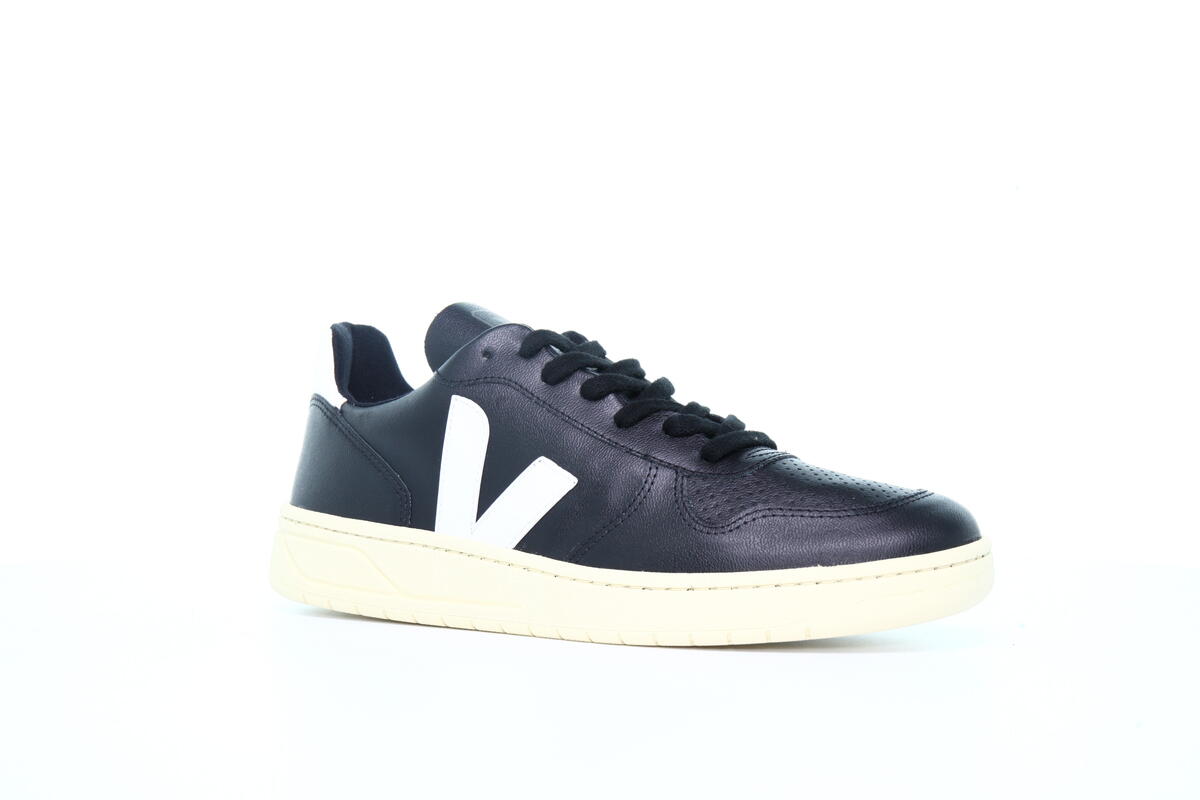 Veja V-10 "Black & White" - Image 3