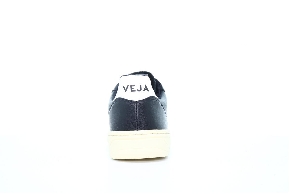 Veja V-10 "Black & White" - Image 11