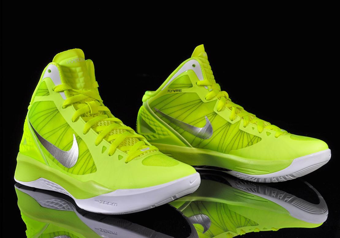 Nike Zoom 2011 | 454138-700 | STORE