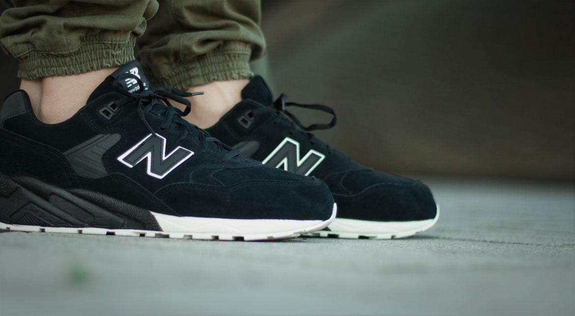 New Balance MRT 580 Tonal Pack - Image 7
