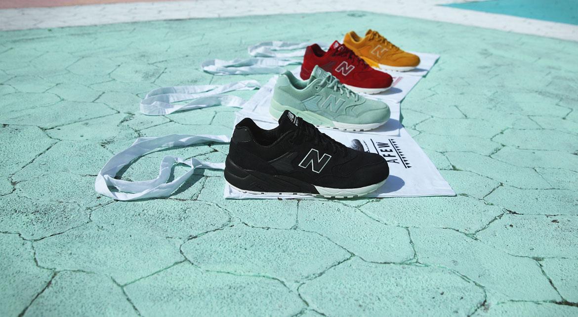 New Balance MRT 580 Tonal Pack - Image 11