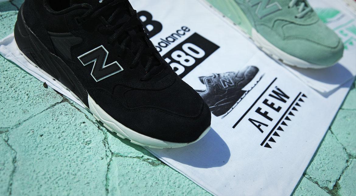 New Balance MRT 580 Tonal Pack - Image 12