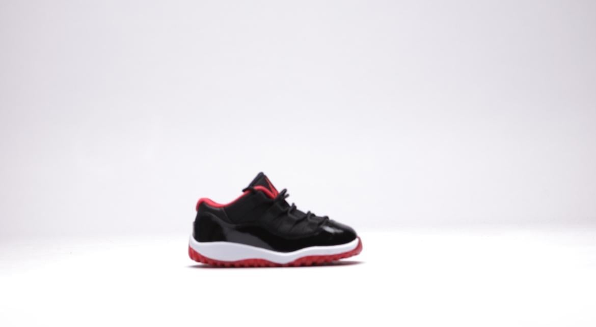 bred 11s in store
