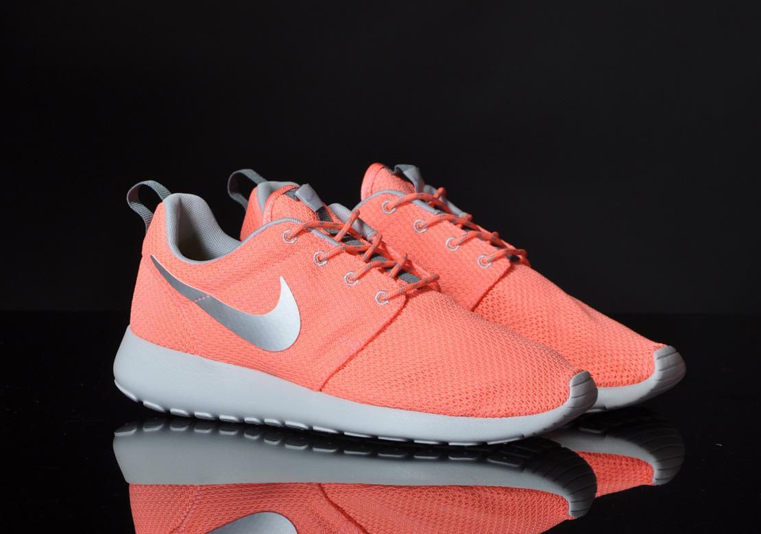 Nike Wmns Roshe Run
