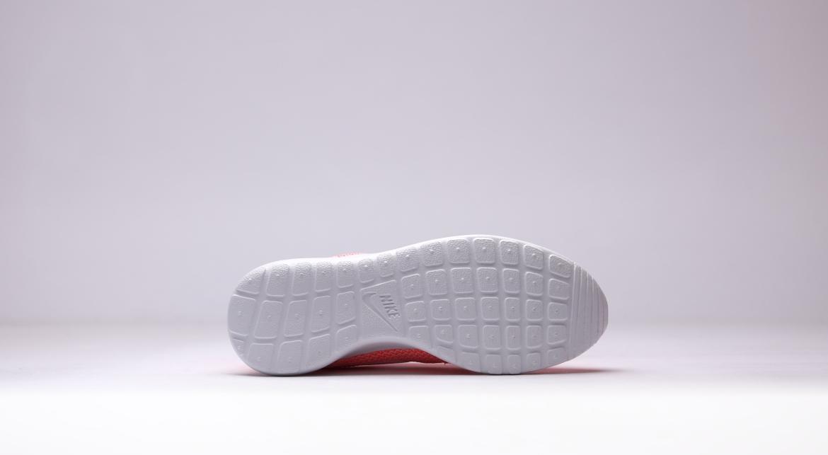 Nike Wmns Rosherun "Hot Lava"