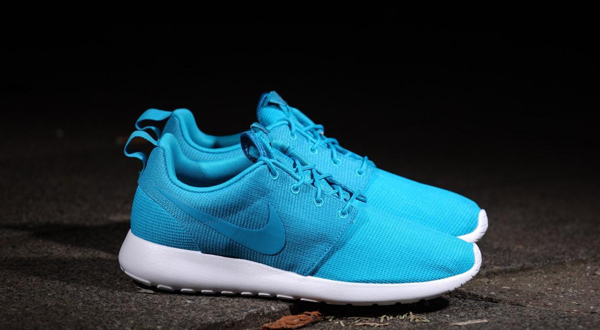 Nike Rosherun "Blue Laguna"