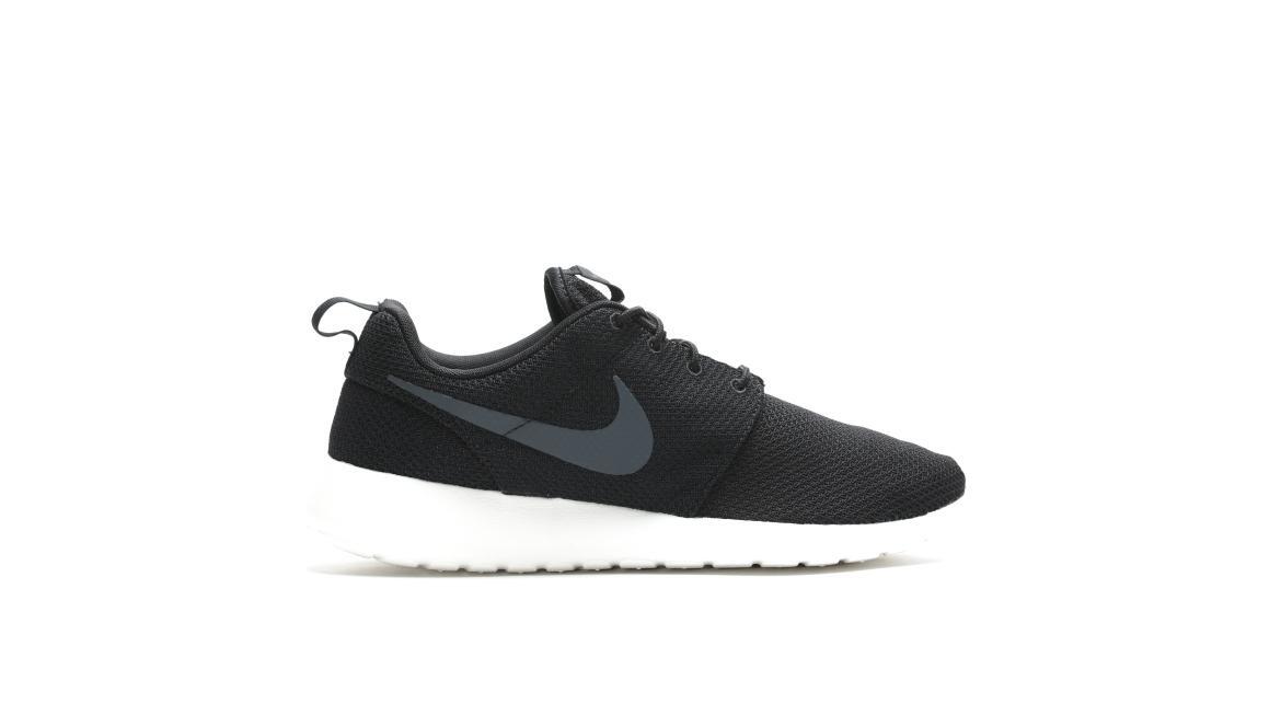 buy womens roshe run
