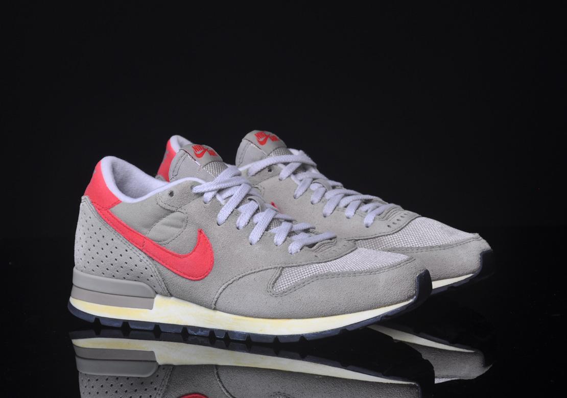 Nike Air Epic