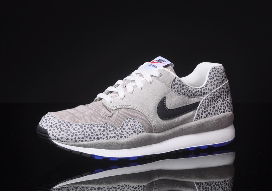 Nike Air Safari VNTG