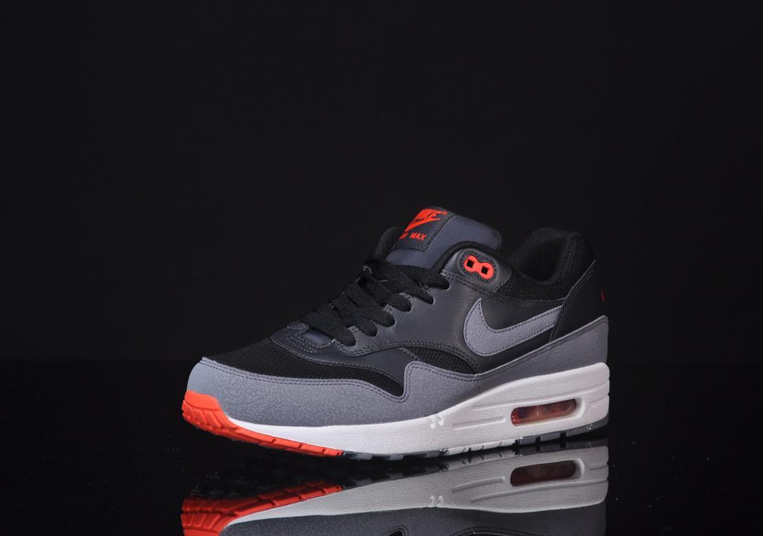 Nike Air Max 1 Essential