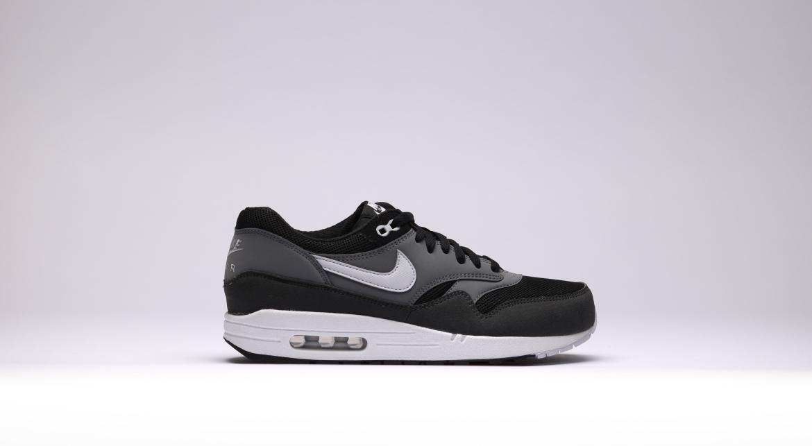 Nike Air Max 1 Essential