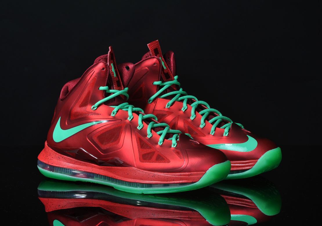 Nike LeBron X Christmas