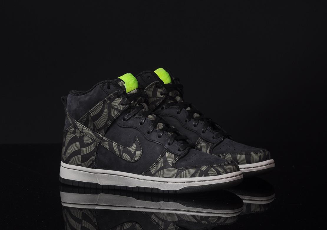 Nike Wmns Dunk Hi Skinny Liberty QS