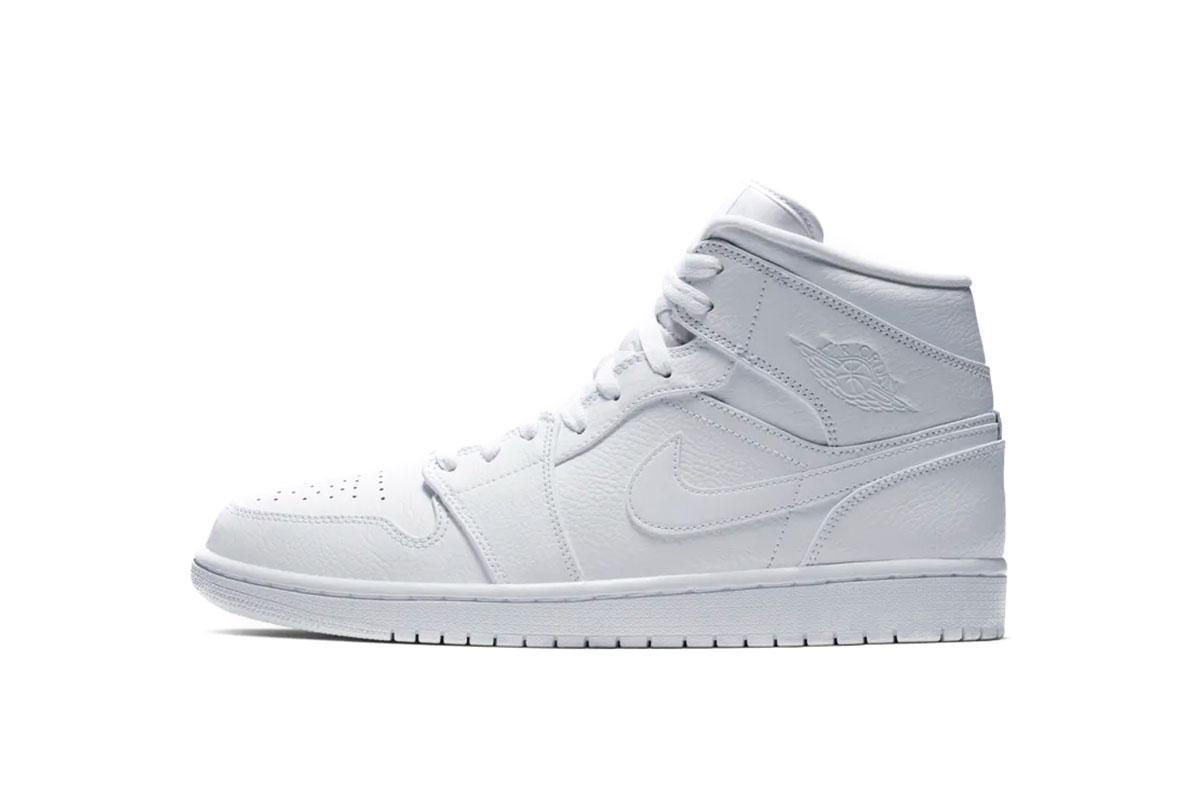 Air Jordan 1 Mid "Triple White"