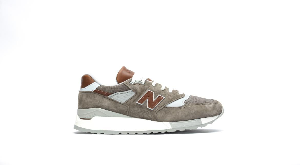 12 486551 60 EU Größe 42 New Balance 550 White Grey