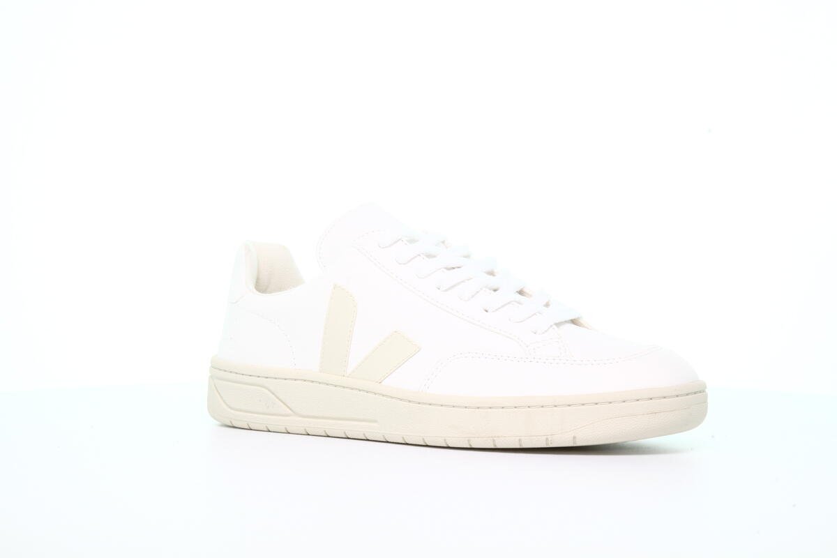 Veja V-12 'Pierre' - Image 3